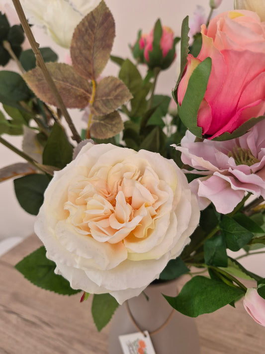 Casa de Rosas, inclusief vaas