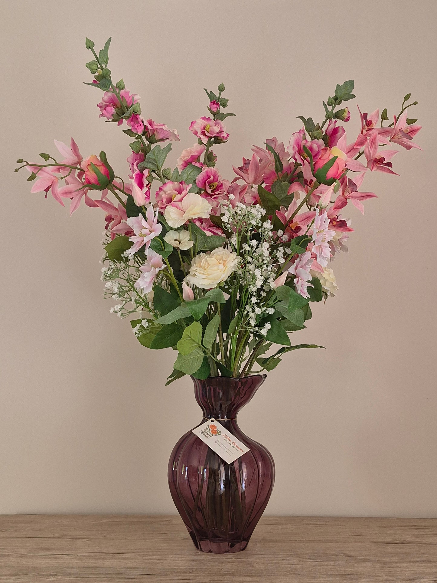 Casa Romance, inclusief vaas